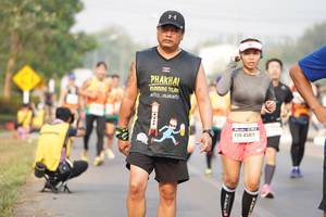 BIB: 45471
                            <button type="button" onclick="openModal(10357579)" class="btn btn-primary btn-sm float-right btn-popup" data-toggle="modal" data-target=".modal-high-quality">
                        <i class="fas fa-shopping-cart"></i> Add to Cart
                    </button>
                                            <button type="button" onclick="isThisMe(10357579, true)" class="btn btn-success btn-sm float-right btn-popup btn-isme hidden" data-toggle="tooltip" data-placement="bottom" title="นี่คือรูปของคุณใช่ไหม คลิกที่นี่เพื่อเอาเข้าอัลบั้ม">
                        <i class="fas fa-plus"></i> Add to album
                    </button>
                    <button type="button" onclick="isThisMe(10357579, false)" class="btn btn-warning btn-sm float-right btn-popup btn-isnotme hidden">
                        <i class="fas fa-ban"></i> Remove from album
                    </button>