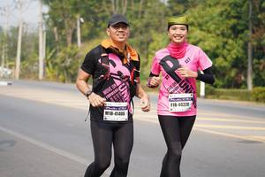 BIB: 41406, 40220
                            <button type="button" onclick="openModal(10363113)" class="btn btn-primary btn-sm float-right btn-popup" data-toggle="modal" data-target=".modal-high-quality">
                        <i class="fas fa-shopping-cart"></i> Add to Cart
                    </button>
                                            <button type="button" onclick="isThisMe(10363113, true)" class="btn btn-success btn-sm float-right btn-popup btn-isme hidden" data-toggle="tooltip" data-placement="bottom" title="นี่คือรูปของคุณใช่ไหม คลิกที่นี่เพื่อเอาเข้าอัลบั้ม">
                        <i class="fas fa-plus"></i> Add to album
                    </button>
                    <button type="button" onclick="isThisMe(10363113, false)" class="btn btn-warning btn-sm float-right btn-popup btn-isnotme hidden">
                        <i class="fas fa-ban"></i> Remove from album
                    </button>