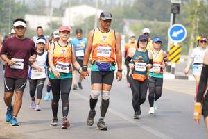 BIB: 4042566, 40301, 852
                            <button type="button" onclick="openModal(9314993)" class="btn btn-primary btn-sm float-right btn-popup" data-toggle="modal" data-target=".modal-high-quality">
                        <i class="fas fa-shopping-cart"></i> Add to Cart
                    </button>
                                            <button type="button" onclick="isThisMe(9314993, true)" class="btn btn-success btn-sm float-right btn-popup btn-isme hidden" data-toggle="tooltip" data-placement="bottom" title="นี่คือรูปของคุณใช่ไหม คลิกที่นี่เพื่อเอาเข้าอัลบั้ม">
                        <i class="fas fa-plus"></i> Add to album
                    </button>
                    <button type="button" onclick="isThisMe(9314993, false)" class="btn btn-warning btn-sm float-right btn-popup btn-isnotme hidden">
                        <i class="fas fa-ban"></i> Remove from album
                    </button>