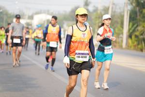 BIB: 40102
                            <button type="button" onclick="openModal(8117174)" class="btn btn-primary btn-sm float-right btn-popup" data-toggle="modal" data-target=".modal-high-quality">
                        <i class="fas fa-shopping-cart"></i> Add to Cart
                    </button>
                                            <button type="button" onclick="isThisMe(8117174, true)" class="btn btn-success btn-sm float-right btn-popup btn-isme hidden" data-toggle="tooltip" data-placement="bottom" title="นี่คือรูปของคุณใช่ไหม คลิกที่นี่เพื่อเอาเข้าอัลบั้ม">
                        <i class="fas fa-plus"></i> Add to album
                    </button>
                    <button type="button" onclick="isThisMe(8117174, false)" class="btn btn-warning btn-sm float-right btn-popup btn-isnotme hidden">
                        <i class="fas fa-ban"></i> Remove from album
                    </button>