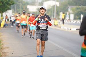 BIB: 47531
                            <button type="button" onclick="openModal(9312107)" class="btn btn-primary btn-sm float-right btn-popup" data-toggle="modal" data-target=".modal-high-quality">
                        <i class="fas fa-shopping-cart"></i> Add to Cart
                    </button>
                                            <button type="button" onclick="isThisMe(9312107, true)" class="btn btn-success btn-sm float-right btn-popup btn-isme hidden" data-toggle="tooltip" data-placement="bottom" title="นี่คือรูปของคุณใช่ไหม คลิกที่นี่เพื่อเอาเข้าอัลบั้ม">
                        <i class="fas fa-plus"></i> Add to album
                    </button>
                    <button type="button" onclick="isThisMe(9312107, false)" class="btn btn-warning btn-sm float-right btn-popup btn-isnotme hidden">
                        <i class="fas fa-ban"></i> Remove from album
                    </button>