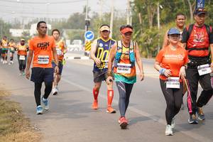 BIB: 6454, 4245, 40415
                            <button type="button" onclick="openModal(10363275)" class="btn btn-primary btn-sm float-right btn-popup" data-toggle="modal" data-target=".modal-high-quality">
                        <i class="fas fa-shopping-cart"></i> Add to Cart
                    </button>
                                            <button type="button" onclick="isThisMe(10363275, true)" class="btn btn-success btn-sm float-right btn-popup btn-isme hidden" data-toggle="tooltip" data-placement="bottom" title="นี่คือรูปของคุณใช่ไหม คลิกที่นี่เพื่อเอาเข้าอัลบั้ม">
                        <i class="fas fa-plus"></i> Add to album
                    </button>
                    <button type="button" onclick="isThisMe(10363275, false)" class="btn btn-warning btn-sm float-right btn-popup btn-isnotme hidden">
                        <i class="fas fa-ban"></i> Remove from album
                    </button>