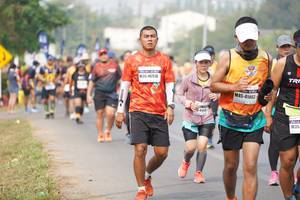 BIB: 46913, 41803
                            <button type="button" onclick="openModal(9316993)" class="btn btn-primary btn-sm float-right btn-popup" data-toggle="modal" data-target=".modal-high-quality">
                        <i class="fas fa-shopping-cart"></i> Add to Cart
                    </button>
                                            <button type="button" onclick="isThisMe(9316993, true)" class="btn btn-success btn-sm float-right btn-popup btn-isme hidden" data-toggle="tooltip" data-placement="bottom" title="นี่คือรูปของคุณใช่ไหม คลิกที่นี่เพื่อเอาเข้าอัลบั้ม">
                        <i class="fas fa-plus"></i> Add to album
                    </button>
                    <button type="button" onclick="isThisMe(9316993, false)" class="btn btn-warning btn-sm float-right btn-popup btn-isnotme hidden">
                        <i class="fas fa-ban"></i> Remove from album
                    </button>