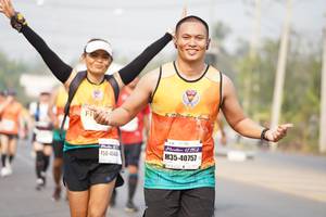 BIB: 421, 40757, 4644
                            <button type="button" onclick="openModal(9311917)" class="btn btn-primary btn-sm float-right btn-popup" data-toggle="modal" data-target=".modal-high-quality">
                        <i class="fas fa-shopping-cart"></i> Add to Cart
                    </button>
                                            <button type="button" onclick="isThisMe(9311917, true)" class="btn btn-success btn-sm float-right btn-popup btn-isme hidden" data-toggle="tooltip" data-placement="bottom" title="นี่คือรูปของคุณใช่ไหม คลิกที่นี่เพื่อเอาเข้าอัลบั้ม">
                        <i class="fas fa-plus"></i> Add to album
                    </button>
                    <button type="button" onclick="isThisMe(9311917, false)" class="btn btn-warning btn-sm float-right btn-popup btn-isnotme hidden">
                        <i class="fas fa-ban"></i> Remove from album
                    </button>