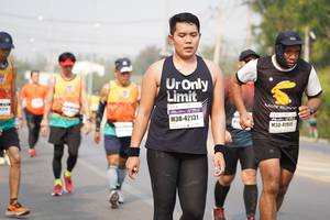 BIB: 42131, 41911
                            <button type="button" onclick="openModal(9310098)" class="btn btn-primary btn-sm float-right btn-popup" data-toggle="modal" data-target=".modal-high-quality">
                        <i class="fas fa-shopping-cart"></i> Add to Cart
                    </button>
                                            <button type="button" onclick="isThisMe(9310098, true)" class="btn btn-success btn-sm float-right btn-popup btn-isme hidden" data-toggle="tooltip" data-placement="bottom" title="นี่คือรูปของคุณใช่ไหม คลิกที่นี่เพื่อเอาเข้าอัลบั้ม">
                        <i class="fas fa-plus"></i> Add to album
                    </button>
                    <button type="button" onclick="isThisMe(9310098, false)" class="btn btn-warning btn-sm float-right btn-popup btn-isnotme hidden">
                        <i class="fas fa-ban"></i> Remove from album
                    </button>