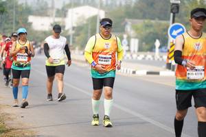 BIB: 4227
                            <button type="button" onclick="openModal(10362971)" class="btn btn-primary btn-sm float-right btn-popup" data-toggle="modal" data-target=".modal-high-quality">
                        <i class="fas fa-shopping-cart"></i> Add to Cart
                    </button>
                                            <button type="button" onclick="isThisMe(10362971, true)" class="btn btn-success btn-sm float-right btn-popup btn-isme hidden" data-toggle="tooltip" data-placement="bottom" title="นี่คือรูปของคุณใช่ไหม คลิกที่นี่เพื่อเอาเข้าอัลบั้ม">
                        <i class="fas fa-plus"></i> Add to album
                    </button>
                    <button type="button" onclick="isThisMe(10362971, false)" class="btn btn-warning btn-sm float-right btn-popup btn-isnotme hidden">
                        <i class="fas fa-ban"></i> Remove from album
                    </button>