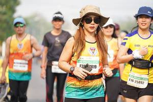BIB: 1819, 25892, 
                            <button type="button" onclick="openModal(7580593)" class="btn btn-primary btn-sm float-right btn-popup" data-toggle="modal" data-target=".modal-high-quality">
                        <i class="fas fa-shopping-cart"></i> Add to Cart
                    </button>
                                            <button type="button" onclick="isThisMe(7580593, true)" class="btn btn-success btn-sm float-right btn-popup btn-isme hidden" data-toggle="tooltip" data-placement="bottom" title="นี่คือรูปของคุณใช่ไหม คลิกที่นี่เพื่อเอาเข้าอัลบั้ม">
                        <i class="fas fa-plus"></i> Add to album
                    </button>
                    <button type="button" onclick="isThisMe(7580593, false)" class="btn btn-warning btn-sm float-right btn-popup btn-isnotme hidden">
                        <i class="fas fa-ban"></i> Remove from album
                    </button>
