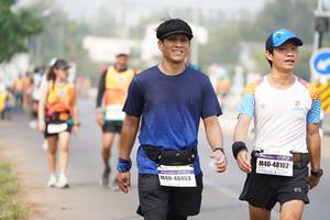 BIB: 48162, 48453
                            <button type="button" onclick="openModal(9316295)" class="btn btn-primary btn-sm float-right btn-popup" data-toggle="modal" data-target=".modal-high-quality">
                        <i class="fas fa-shopping-cart"></i> Add to Cart
                    </button>
                                            <button type="button" onclick="isThisMe(9316295, true)" class="btn btn-success btn-sm float-right btn-popup btn-isme hidden" data-toggle="tooltip" data-placement="bottom" title="นี่คือรูปของคุณใช่ไหม คลิกที่นี่เพื่อเอาเข้าอัลบั้ม">
                        <i class="fas fa-plus"></i> Add to album
                    </button>
                    <button type="button" onclick="isThisMe(9316295, false)" class="btn btn-warning btn-sm float-right btn-popup btn-isnotme hidden">
                        <i class="fas fa-ban"></i> Remove from album
                    </button>