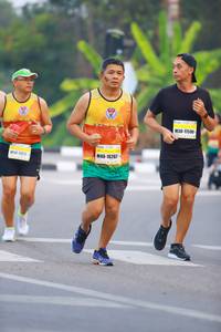 BIB: 17590, 16267
                            <button type="button" onclick="openModal(7315701)" class="btn btn-primary btn-sm float-right btn-popup" data-toggle="modal" data-target=".modal-high-quality">
                        <i class="fas fa-shopping-cart"></i> Add to Cart
                    </button>
                                            <button type="button" onclick="isThisMe(7315701, true)" class="btn btn-success btn-sm float-right btn-popup btn-isme hidden" data-toggle="tooltip" data-placement="bottom" title="นี่คือรูปของคุณใช่ไหม คลิกที่นี่เพื่อเอาเข้าอัลบั้ม">
                        <i class="fas fa-plus"></i> Add to album
                    </button>
                    <button type="button" onclick="isThisMe(7315701, false)" class="btn btn-warning btn-sm float-right btn-popup btn-isnotme hidden">
                        <i class="fas fa-ban"></i> Remove from album
                    </button>