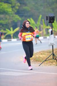 BIB: 110
                            <button type="button" onclick="openModal(7305042)" class="btn btn-primary btn-sm float-right btn-popup" data-toggle="modal" data-target=".modal-high-quality">
                        <i class="fas fa-shopping-cart"></i> Add to Cart
                    </button>
                                            <button type="button" onclick="isThisMe(7305042, true)" class="btn btn-success btn-sm float-right btn-popup btn-isme hidden" data-toggle="tooltip" data-placement="bottom" title="นี่คือรูปของคุณใช่ไหม คลิกที่นี่เพื่อเอาเข้าอัลบั้ม">
                        <i class="fas fa-plus"></i> Add to album
                    </button>
                    <button type="button" onclick="isThisMe(7305042, false)" class="btn btn-warning btn-sm float-right btn-popup btn-isnotme hidden">
                        <i class="fas fa-ban"></i> Remove from album
                    </button>