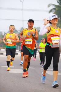 BIB: 16403, 10352
                            <button type="button" onclick="openModal(7314157)" class="btn btn-primary btn-sm float-right btn-popup" data-toggle="modal" data-target=".modal-high-quality">
                        <i class="fas fa-shopping-cart"></i> Add to Cart
                    </button>
                                            <button type="button" onclick="isThisMe(7314157, true)" class="btn btn-success btn-sm float-right btn-popup btn-isme hidden" data-toggle="tooltip" data-placement="bottom" title="นี่คือรูปของคุณใช่ไหม คลิกที่นี่เพื่อเอาเข้าอัลบั้ม">
                        <i class="fas fa-plus"></i> Add to album
                    </button>
                    <button type="button" onclick="isThisMe(7314157, false)" class="btn btn-warning btn-sm float-right btn-popup btn-isnotme hidden">
                        <i class="fas fa-ban"></i> Remove from album
                    </button>