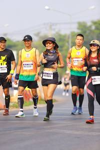 BIB: 42212, 40654, 45070
                            <button type="button" onclick="openModal(7382160)" class="btn btn-primary btn-sm float-right btn-popup" data-toggle="modal" data-target=".modal-high-quality">
                        <i class="fas fa-shopping-cart"></i> Add to Cart
                    </button>
                                            <button type="button" onclick="isThisMe(7382160, true)" class="btn btn-success btn-sm float-right btn-popup btn-isme hidden" data-toggle="tooltip" data-placement="bottom" title="นี่คือรูปของคุณใช่ไหม คลิกที่นี่เพื่อเอาเข้าอัลบั้ม">
                        <i class="fas fa-plus"></i> Add to album
                    </button>
                    <button type="button" onclick="isThisMe(7382160, false)" class="btn btn-warning btn-sm float-right btn-popup btn-isnotme hidden">
                        <i class="fas fa-ban"></i> Remove from album
                    </button>
