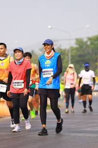 BIB: 45055, 40522
                            <button type="button" onclick="openModal(7310980)" class="btn btn-primary btn-sm float-right btn-popup" data-toggle="modal" data-target=".modal-high-quality">
                        <i class="fas fa-shopping-cart"></i> Add to Cart
                    </button>
                                            <button type="button" onclick="isThisMe(7310980, true)" class="btn btn-success btn-sm float-right btn-popup btn-isme hidden" data-toggle="tooltip" data-placement="bottom" title="นี่คือรูปของคุณใช่ไหม คลิกที่นี่เพื่อเอาเข้าอัลบั้ม">
                        <i class="fas fa-plus"></i> Add to album
                    </button>
                    <button type="button" onclick="isThisMe(7310980, false)" class="btn btn-warning btn-sm float-right btn-popup btn-isnotme hidden">
                        <i class="fas fa-ban"></i> Remove from album
                    </button>