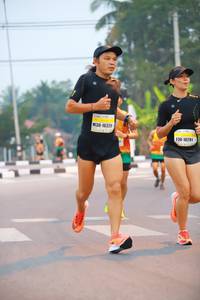 BIB: 16329, 10291
                            <button type="button" onclick="openModal(7304528)" class="btn btn-primary btn-sm float-right btn-popup" data-toggle="modal" data-target=".modal-high-quality">
                        <i class="fas fa-shopping-cart"></i> Add to Cart
                    </button>
                                            <button type="button" onclick="isThisMe(7304528, true)" class="btn btn-success btn-sm float-right btn-popup btn-isme hidden" data-toggle="tooltip" data-placement="bottom" title="นี่คือรูปของคุณใช่ไหม คลิกที่นี่เพื่อเอาเข้าอัลบั้ม">
                        <i class="fas fa-plus"></i> Add to album
                    </button>
                    <button type="button" onclick="isThisMe(7304528, false)" class="btn btn-warning btn-sm float-right btn-popup btn-isnotme hidden">
                        <i class="fas fa-ban"></i> Remove from album
                    </button>