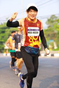 BIB: 192, 46330
                            <button type="button" onclick="openModal(7372889)" class="btn btn-primary btn-sm float-right btn-popup" data-toggle="modal" data-target=".modal-high-quality">
                        <i class="fas fa-shopping-cart"></i> Add to Cart
                    </button>
                                            <button type="button" onclick="isThisMe(7372889, true)" class="btn btn-success btn-sm float-right btn-popup btn-isme hidden" data-toggle="tooltip" data-placement="bottom" title="นี่คือรูปของคุณใช่ไหม คลิกที่นี่เพื่อเอาเข้าอัลบั้ม">
                        <i class="fas fa-plus"></i> Add to album
                    </button>
                    <button type="button" onclick="isThisMe(7372889, false)" class="btn btn-warning btn-sm float-right btn-popup btn-isnotme hidden">
                        <i class="fas fa-ban"></i> Remove from album
                    </button>
