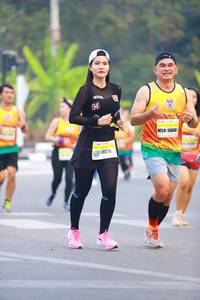 BIB: 16866, 15275
                            <button type="button" onclick="openModal(7321413)" class="btn btn-primary btn-sm float-right btn-popup" data-toggle="modal" data-target=".modal-high-quality">
                        <i class="fas fa-shopping-cart"></i> Add to Cart
                    </button>
                                            <button type="button" onclick="isThisMe(7321413, true)" class="btn btn-success btn-sm float-right btn-popup btn-isme hidden" data-toggle="tooltip" data-placement="bottom" title="นี่คือรูปของคุณใช่ไหม คลิกที่นี่เพื่อเอาเข้าอัลบั้ม">
                        <i class="fas fa-plus"></i> Add to album
                    </button>
                    <button type="button" onclick="isThisMe(7321413, false)" class="btn btn-warning btn-sm float-right btn-popup btn-isnotme hidden">
                        <i class="fas fa-ban"></i> Remove from album
                    </button>