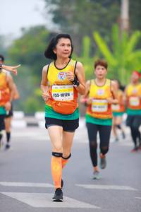 BIB: 100, 10126
                            <button type="button" onclick="openModal(7312822)" class="btn btn-primary btn-sm float-right btn-popup" data-toggle="modal" data-target=".modal-high-quality">
                        <i class="fas fa-shopping-cart"></i> Add to Cart
                    </button>
                                            <button type="button" onclick="isThisMe(7312822, true)" class="btn btn-success btn-sm float-right btn-popup btn-isme hidden" data-toggle="tooltip" data-placement="bottom" title="นี่คือรูปของคุณใช่ไหม คลิกที่นี่เพื่อเอาเข้าอัลบั้ม">
                        <i class="fas fa-plus"></i> Add to album
                    </button>
                    <button type="button" onclick="isThisMe(7312822, false)" class="btn btn-warning btn-sm float-right btn-popup btn-isnotme hidden">
                        <i class="fas fa-ban"></i> Remove from album
                    </button>