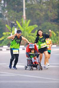 BIB: 675, 16531
                            <button type="button" onclick="openModal(7324609)" class="btn btn-primary btn-sm float-right btn-popup" data-toggle="modal" data-target=".modal-high-quality">
                        <i class="fas fa-shopping-cart"></i> Add to Cart
                    </button>
                                            <button type="button" onclick="isThisMe(7324609, true)" class="btn btn-success btn-sm float-right btn-popup btn-isme hidden" data-toggle="tooltip" data-placement="bottom" title="นี่คือรูปของคุณใช่ไหม คลิกที่นี่เพื่อเอาเข้าอัลบั้ม">
                        <i class="fas fa-plus"></i> Add to album
                    </button>
                    <button type="button" onclick="isThisMe(7324609, false)" class="btn btn-warning btn-sm float-right btn-popup btn-isnotme hidden">
                        <i class="fas fa-ban"></i> Remove from album
                    </button>