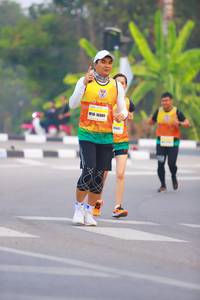 BIB: 15089, 15687, 
                            <button type="button" onclick="openModal(7323573)" class="btn btn-primary btn-sm float-right btn-popup" data-toggle="modal" data-target=".modal-high-quality">
                        <i class="fas fa-shopping-cart"></i> Add to Cart
                    </button>
                                            <button type="button" onclick="isThisMe(7323573, true)" class="btn btn-success btn-sm float-right btn-popup btn-isme hidden" data-toggle="tooltip" data-placement="bottom" title="นี่คือรูปของคุณใช่ไหม คลิกที่นี่เพื่อเอาเข้าอัลบั้ม">
                        <i class="fas fa-plus"></i> Add to album
                    </button>
                    <button type="button" onclick="isThisMe(7323573, false)" class="btn btn-warning btn-sm float-right btn-popup btn-isnotme hidden">
                        <i class="fas fa-ban"></i> Remove from album
                    </button>