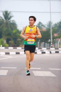 BIB: 10550
                            <button type="button" onclick="openModal(7306032)" class="btn btn-primary btn-sm float-right btn-popup" data-toggle="modal" data-target=".modal-high-quality">
                        <i class="fas fa-shopping-cart"></i> Add to Cart
                    </button>
                                            <button type="button" onclick="isThisMe(7306032, true)" class="btn btn-success btn-sm float-right btn-popup btn-isme hidden" data-toggle="tooltip" data-placement="bottom" title="นี่คือรูปของคุณใช่ไหม คลิกที่นี่เพื่อเอาเข้าอัลบั้ม">
                        <i class="fas fa-plus"></i> Add to album
                    </button>
                    <button type="button" onclick="isThisMe(7306032, false)" class="btn btn-warning btn-sm float-right btn-popup btn-isnotme hidden">
                        <i class="fas fa-ban"></i> Remove from album
                    </button>