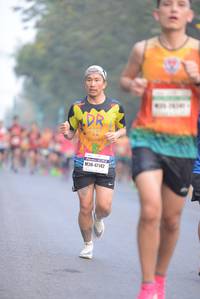 BIB: 2222, 47142
                            <button type="button" onclick="openModal(8444362)" class="btn btn-primary btn-sm float-right btn-popup" data-toggle="modal" data-target=".modal-high-quality">
                        <i class="fas fa-shopping-cart"></i> Add to Cart
                    </button>
                                            <button type="button" onclick="isThisMe(8444362, true)" class="btn btn-success btn-sm float-right btn-popup btn-isme hidden" data-toggle="tooltip" data-placement="bottom" title="นี่คือรูปของคุณใช่ไหม คลิกที่นี่เพื่อเอาเข้าอัลบั้ม">
                        <i class="fas fa-plus"></i> Add to album
                    </button>
                    <button type="button" onclick="isThisMe(8444362, false)" class="btn btn-warning btn-sm float-right btn-popup btn-isnotme hidden">
                        <i class="fas fa-ban"></i> Remove from album
                    </button>