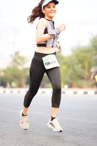 BIB: 40570
                            <button type="button" onclick="openModal(7517667)" class="btn btn-primary btn-sm float-right btn-popup" data-toggle="modal" data-target=".modal-high-quality">
                        <i class="fas fa-shopping-cart"></i> Add to Cart
                    </button>
                                            <button type="button" onclick="isThisMe(7517667, true)" class="btn btn-success btn-sm float-right btn-popup btn-isme hidden" data-toggle="tooltip" data-placement="bottom" title="นี่คือรูปของคุณใช่ไหม คลิกที่นี่เพื่อเอาเข้าอัลบั้ม">
                        <i class="fas fa-plus"></i> Add to album
                    </button>
                    <button type="button" onclick="isThisMe(7517667, false)" class="btn btn-warning btn-sm float-right btn-popup btn-isnotme hidden">
                        <i class="fas fa-ban"></i> Remove from album
                    </button>