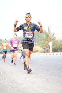 BIB: 4594
                            <button type="button" onclick="openModal(7552546)" class="btn btn-primary btn-sm float-right btn-popup" data-toggle="modal" data-target=".modal-high-quality">
                        <i class="fas fa-shopping-cart"></i> Add to Cart
                    </button>
                                            <button type="button" onclick="isThisMe(7552546, true)" class="btn btn-success btn-sm float-right btn-popup btn-isme hidden" data-toggle="tooltip" data-placement="bottom" title="นี่คือรูปของคุณใช่ไหม คลิกที่นี่เพื่อเอาเข้าอัลบั้ม">
                        <i class="fas fa-plus"></i> Add to album
                    </button>
                    <button type="button" onclick="isThisMe(7552546, false)" class="btn btn-warning btn-sm float-right btn-popup btn-isnotme hidden">
                        <i class="fas fa-ban"></i> Remove from album
                    </button>