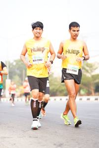 BIB: 47127
                            <button type="button" onclick="openModal(7568717)" class="btn btn-primary btn-sm float-right btn-popup" data-toggle="modal" data-target=".modal-high-quality">
                        <i class="fas fa-shopping-cart"></i> Add to Cart
                    </button>
                                            <button type="button" onclick="isThisMe(7568717, true)" class="btn btn-success btn-sm float-right btn-popup btn-isme hidden" data-toggle="tooltip" data-placement="bottom" title="นี่คือรูปของคุณใช่ไหม คลิกที่นี่เพื่อเอาเข้าอัลบั้ม">
                        <i class="fas fa-plus"></i> Add to album
                    </button>
                    <button type="button" onclick="isThisMe(7568717, false)" class="btn btn-warning btn-sm float-right btn-popup btn-isnotme hidden">
                        <i class="fas fa-ban"></i> Remove from album
                    </button>