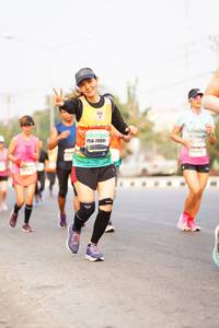 BIB: 40302
                            <button type="button" onclick="openModal(7682814)" class="btn btn-primary btn-sm float-right btn-popup" data-toggle="modal" data-target=".modal-high-quality">
                        <i class="fas fa-shopping-cart"></i> Add to Cart
                    </button>
                                            <button type="button" onclick="isThisMe(7682814, true)" class="btn btn-success btn-sm float-right btn-popup btn-isme hidden" data-toggle="tooltip" data-placement="bottom" title="นี่คือรูปของคุณใช่ไหม คลิกที่นี่เพื่อเอาเข้าอัลบั้ม">
                        <i class="fas fa-plus"></i> Add to album
                    </button>
                    <button type="button" onclick="isThisMe(7682814, false)" class="btn btn-warning btn-sm float-right btn-popup btn-isnotme hidden">
                        <i class="fas fa-ban"></i> Remove from album
                    </button>