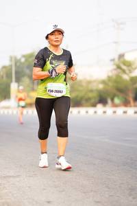 BIB: 40629
                            <button type="button" onclick="openModal(7683911)" class="btn btn-primary btn-sm float-right btn-popup" data-toggle="modal" data-target=".modal-high-quality">
                        <i class="fas fa-shopping-cart"></i> Add to Cart
                    </button>
                                            <button type="button" onclick="isThisMe(7683911, true)" class="btn btn-success btn-sm float-right btn-popup btn-isme hidden" data-toggle="tooltip" data-placement="bottom" title="นี่คือรูปของคุณใช่ไหม คลิกที่นี่เพื่อเอาเข้าอัลบั้ม">
                        <i class="fas fa-plus"></i> Add to album
                    </button>
                    <button type="button" onclick="isThisMe(7683911, false)" class="btn btn-warning btn-sm float-right btn-popup btn-isnotme hidden">
                        <i class="fas fa-ban"></i> Remove from album
                    </button>