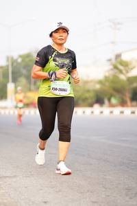 BIB: 40629
                            <button type="button" onclick="openModal(7683956)" class="btn btn-primary btn-sm float-right btn-popup" data-toggle="modal" data-target=".modal-high-quality">
                        <i class="fas fa-shopping-cart"></i> Add to Cart
                    </button>
                                            <button type="button" onclick="isThisMe(7683956, true)" class="btn btn-success btn-sm float-right btn-popup btn-isme hidden" data-toggle="tooltip" data-placement="bottom" title="นี่คือรูปของคุณใช่ไหม คลิกที่นี่เพื่อเอาเข้าอัลบั้ม">
                        <i class="fas fa-plus"></i> Add to album
                    </button>
                    <button type="button" onclick="isThisMe(7683956, false)" class="btn btn-warning btn-sm float-right btn-popup btn-isnotme hidden">
                        <i class="fas fa-ban"></i> Remove from album
                    </button>