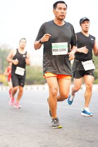 BIB: 22290
                            <button type="button" onclick="openModal(8570686)" class="btn btn-primary btn-sm float-right btn-popup" data-toggle="modal" data-target=".modal-high-quality">
                        <i class="fas fa-shopping-cart"></i> Add to Cart
                    </button>
                                            <button type="button" onclick="isThisMe(8570686, true)" class="btn btn-success btn-sm float-right btn-popup btn-isme hidden" data-toggle="tooltip" data-placement="bottom" title="นี่คือรูปของคุณใช่ไหม คลิกที่นี่เพื่อเอาเข้าอัลบั้ม">
                        <i class="fas fa-plus"></i> Add to album
                    </button>
                    <button type="button" onclick="isThisMe(8570686, false)" class="btn btn-warning btn-sm float-right btn-popup btn-isnotme hidden">
                        <i class="fas fa-ban"></i> Remove from album
                    </button>