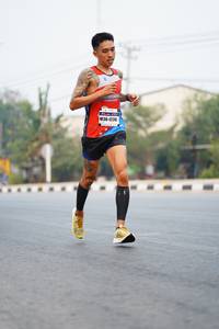 BIB: 4220
                            <button type="button" onclick="openModal(8561197)" class="btn btn-primary btn-sm float-right btn-popup" data-toggle="modal" data-target=".modal-high-quality">
                        <i class="fas fa-shopping-cart"></i> Add to Cart
                    </button>
                                            <button type="button" onclick="isThisMe(8561197, true)" class="btn btn-success btn-sm float-right btn-popup btn-isme hidden" data-toggle="tooltip" data-placement="bottom" title="นี่คือรูปของคุณใช่ไหม คลิกที่นี่เพื่อเอาเข้าอัลบั้ม">
                        <i class="fas fa-plus"></i> Add to album
                    </button>
                    <button type="button" onclick="isThisMe(8561197, false)" class="btn btn-warning btn-sm float-right btn-popup btn-isnotme hidden">
                        <i class="fas fa-ban"></i> Remove from album
                    </button>