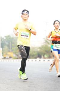 BIB: 27203, 20273
                            <button type="button" onclick="openModal(10350082)" class="btn btn-primary btn-sm float-right btn-popup" data-toggle="modal" data-target=".modal-high-quality">
                        <i class="fas fa-shopping-cart"></i> Add to Cart
                    </button>
                                            <button type="button" onclick="isThisMe(10350082, true)" class="btn btn-success btn-sm float-right btn-popup btn-isme hidden" data-toggle="tooltip" data-placement="bottom" title="นี่คือรูปของคุณใช่ไหม คลิกที่นี่เพื่อเอาเข้าอัลบั้ม">
                        <i class="fas fa-plus"></i> Add to album
                    </button>
                    <button type="button" onclick="isThisMe(10350082, false)" class="btn btn-warning btn-sm float-right btn-popup btn-isnotme hidden">
                        <i class="fas fa-ban"></i> Remove from album
                    </button>