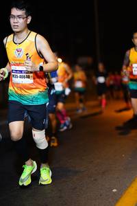 BIB: 40840
                            <button type="button" onclick="openModal(10111096)" class="btn btn-primary btn-sm float-right btn-popup" data-toggle="modal" data-target=".modal-high-quality">
                        <i class="fas fa-shopping-cart"></i> Add to Cart
                    </button>
                                            <button type="button" onclick="isThisMe(10111096, true)" class="btn btn-success btn-sm float-right btn-popup btn-isme hidden" data-toggle="tooltip" data-placement="bottom" title="นี่คือรูปของคุณใช่ไหม คลิกที่นี่เพื่อเอาเข้าอัลบั้ม">
                        <i class="fas fa-plus"></i> Add to album
                    </button>
                    <button type="button" onclick="isThisMe(10111096, false)" class="btn btn-warning btn-sm float-right btn-popup btn-isnotme hidden">
                        <i class="fas fa-ban"></i> Remove from album
                    </button>