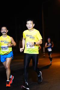 BIB: 412, 48081
                            <button type="button" onclick="openModal(10097515)" class="btn btn-primary btn-sm float-right btn-popup" data-toggle="modal" data-target=".modal-high-quality">
                        <i class="fas fa-shopping-cart"></i> Add to Cart
                    </button>
                                            <button type="button" onclick="isThisMe(10097515, true)" class="btn btn-success btn-sm float-right btn-popup btn-isme hidden" data-toggle="tooltip" data-placement="bottom" title="นี่คือรูปของคุณใช่ไหม คลิกที่นี่เพื่อเอาเข้าอัลบั้ม">
                        <i class="fas fa-plus"></i> Add to album
                    </button>
                    <button type="button" onclick="isThisMe(10097515, false)" class="btn btn-warning btn-sm float-right btn-popup btn-isnotme hidden">
                        <i class="fas fa-ban"></i> Remove from album
                    </button>