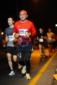 BIB: 42628, 4570
                            <button type="button" onclick="openModal(10105306)" class="btn btn-primary btn-sm float-right btn-popup" data-toggle="modal" data-target=".modal-high-quality">
                        <i class="fas fa-shopping-cart"></i> Add to Cart
                    </button>
                                            <button type="button" onclick="isThisMe(10105306, true)" class="btn btn-success btn-sm float-right btn-popup btn-isme hidden" data-toggle="tooltip" data-placement="bottom" title="นี่คือรูปของคุณใช่ไหม คลิกที่นี่เพื่อเอาเข้าอัลบั้ม">
                        <i class="fas fa-plus"></i> Add to album
                    </button>
                    <button type="button" onclick="isThisMe(10105306, false)" class="btn btn-warning btn-sm float-right btn-popup btn-isnotme hidden">
                        <i class="fas fa-ban"></i> Remove from album
                    </button>