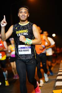 BIB: 42195, 40842
                            <button type="button" onclick="openModal(10110587)" class="btn btn-primary btn-sm float-right btn-popup" data-toggle="modal" data-target=".modal-high-quality">
                        <i class="fas fa-shopping-cart"></i> Add to Cart
                    </button>
                                            <button type="button" onclick="isThisMe(10110587, true)" class="btn btn-success btn-sm float-right btn-popup btn-isme hidden" data-toggle="tooltip" data-placement="bottom" title="นี่คือรูปของคุณใช่ไหม คลิกที่นี่เพื่อเอาเข้าอัลบั้ม">
                        <i class="fas fa-plus"></i> Add to album
                    </button>
                    <button type="button" onclick="isThisMe(10110587, false)" class="btn btn-warning btn-sm float-right btn-popup btn-isnotme hidden">
                        <i class="fas fa-ban"></i> Remove from album
                    </button>