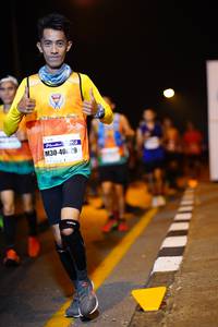 BIB: 400
                            <button type="button" onclick="openModal(10112672)" class="btn btn-primary btn-sm float-right btn-popup" data-toggle="modal" data-target=".modal-high-quality">
                        <i class="fas fa-shopping-cart"></i> Add to Cart
                    </button>
                                            <button type="button" onclick="isThisMe(10112672, true)" class="btn btn-success btn-sm float-right btn-popup btn-isme hidden" data-toggle="tooltip" data-placement="bottom" title="นี่คือรูปของคุณใช่ไหม คลิกที่นี่เพื่อเอาเข้าอัลบั้ม">
                        <i class="fas fa-plus"></i> Add to album
                    </button>
                    <button type="button" onclick="isThisMe(10112672, false)" class="btn btn-warning btn-sm float-right btn-popup btn-isnotme hidden">
                        <i class="fas fa-ban"></i> Remove from album
                    </button>