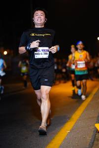 BIB: 40399
                            <button type="button" onclick="openModal(10107089)" class="btn btn-primary btn-sm float-right btn-popup" data-toggle="modal" data-target=".modal-high-quality">
                        <i class="fas fa-shopping-cart"></i> Add to Cart
                    </button>
                                            <button type="button" onclick="isThisMe(10107089, true)" class="btn btn-success btn-sm float-right btn-popup btn-isme hidden" data-toggle="tooltip" data-placement="bottom" title="นี่คือรูปของคุณใช่ไหม คลิกที่นี่เพื่อเอาเข้าอัลบั้ม">
                        <i class="fas fa-plus"></i> Add to album
                    </button>
                    <button type="button" onclick="isThisMe(10107089, false)" class="btn btn-warning btn-sm float-right btn-popup btn-isnotme hidden">
                        <i class="fas fa-ban"></i> Remove from album
                    </button>