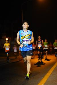 BIB: 4261
                            <button type="button" onclick="openModal(10104121)" class="btn btn-primary btn-sm float-right btn-popup" data-toggle="modal" data-target=".modal-high-quality">
                        <i class="fas fa-shopping-cart"></i> Add to Cart
                    </button>
                                            <button type="button" onclick="isThisMe(10104121, true)" class="btn btn-success btn-sm float-right btn-popup btn-isme hidden" data-toggle="tooltip" data-placement="bottom" title="นี่คือรูปของคุณใช่ไหม คลิกที่นี่เพื่อเอาเข้าอัลบั้ม">
                        <i class="fas fa-plus"></i> Add to album
                    </button>
                    <button type="button" onclick="isThisMe(10104121, false)" class="btn btn-warning btn-sm float-right btn-popup btn-isnotme hidden">
                        <i class="fas fa-ban"></i> Remove from album
                    </button>