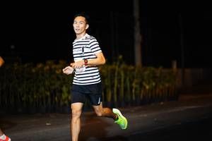 BIB: 
                            <button type="button" onclick="openModal(10091906)" class="btn btn-primary btn-sm float-right btn-popup" data-toggle="modal" data-target=".modal-high-quality">
                        <i class="fas fa-shopping-cart"></i> Add to Cart
                    </button>
                                            <button type="button" onclick="isThisMe(10091906, true)" class="btn btn-success btn-sm float-right btn-popup btn-isme hidden" data-toggle="tooltip" data-placement="bottom" title="นี่คือรูปของคุณใช่ไหม คลิกที่นี่เพื่อเอาเข้าอัลบั้ม">
                        <i class="fas fa-plus"></i> Add to album
                    </button>
                    <button type="button" onclick="isThisMe(10091906, false)" class="btn btn-warning btn-sm float-right btn-popup btn-isnotme hidden">
                        <i class="fas fa-ban"></i> Remove from album
                    </button>