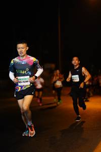 BIB: 25289
                            <button type="button" onclick="openModal(10139530)" class="btn btn-primary btn-sm float-right btn-popup" data-toggle="modal" data-target=".modal-high-quality">
                        <i class="fas fa-shopping-cart"></i> Add to Cart
                    </button>
                                            <button type="button" onclick="isThisMe(10139530, true)" class="btn btn-success btn-sm float-right btn-popup btn-isme hidden" data-toggle="tooltip" data-placement="bottom" title="นี่คือรูปของคุณใช่ไหม คลิกที่นี่เพื่อเอาเข้าอัลบั้ม">
                        <i class="fas fa-plus"></i> Add to album
                    </button>
                    <button type="button" onclick="isThisMe(10139530, false)" class="btn btn-warning btn-sm float-right btn-popup btn-isnotme hidden">
                        <i class="fas fa-ban"></i> Remove from album
                    </button>