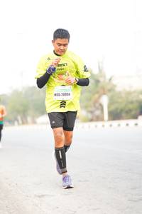 BIB: 20994
                            <button type="button" onclick="openModal(10182815)" class="btn btn-primary btn-sm float-right btn-popup" data-toggle="modal" data-target=".modal-high-quality">
                        <i class="fas fa-shopping-cart"></i> Add to Cart
                    </button>
                                            <button type="button" onclick="isThisMe(10182815, true)" class="btn btn-success btn-sm float-right btn-popup btn-isme hidden" data-toggle="tooltip" data-placement="bottom" title="นี่คือรูปของคุณใช่ไหม คลิกที่นี่เพื่อเอาเข้าอัลบั้ม">
                        <i class="fas fa-plus"></i> Add to album
                    </button>
                    <button type="button" onclick="isThisMe(10182815, false)" class="btn btn-warning btn-sm float-right btn-popup btn-isnotme hidden">
                        <i class="fas fa-ban"></i> Remove from album
                    </button>