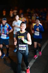 BIB: 40842
                            <button type="button" onclick="openModal(7509473)" class="btn btn-primary btn-sm float-right btn-popup" data-toggle="modal" data-target=".modal-high-quality">
                        <i class="fas fa-shopping-cart"></i> Add to Cart
                    </button>
                                            <button type="button" onclick="isThisMe(7509473, true)" class="btn btn-success btn-sm float-right btn-popup btn-isme hidden" data-toggle="tooltip" data-placement="bottom" title="นี่คือรูปของคุณใช่ไหม คลิกที่นี่เพื่อเอาเข้าอัลบั้ม">
                        <i class="fas fa-plus"></i> Add to album
                    </button>
                    <button type="button" onclick="isThisMe(7509473, false)" class="btn btn-warning btn-sm float-right btn-popup btn-isnotme hidden">
                        <i class="fas fa-ban"></i> Remove from album
                    </button>