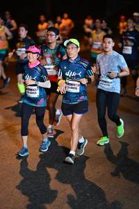 BIB: 40915, 40454
                            <button type="button" onclick="openModal(7526893)" class="btn btn-primary btn-sm float-right btn-popup" data-toggle="modal" data-target=".modal-high-quality">
                        <i class="fas fa-shopping-cart"></i> Add to Cart
                    </button>
                                            <button type="button" onclick="isThisMe(7526893, true)" class="btn btn-success btn-sm float-right btn-popup btn-isme hidden" data-toggle="tooltip" data-placement="bottom" title="นี่คือรูปของคุณใช่ไหม คลิกที่นี่เพื่อเอาเข้าอัลบั้ม">
                        <i class="fas fa-plus"></i> Add to album
                    </button>
                    <button type="button" onclick="isThisMe(7526893, false)" class="btn btn-warning btn-sm float-right btn-popup btn-isnotme hidden">
                        <i class="fas fa-ban"></i> Remove from album
                    </button>