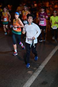 BIB: 4674
                            <button type="button" onclick="openModal(7528033)" class="btn btn-primary btn-sm float-right btn-popup" data-toggle="modal" data-target=".modal-high-quality">
                        <i class="fas fa-shopping-cart"></i> Add to Cart
                    </button>
                                            <button type="button" onclick="isThisMe(7528033, true)" class="btn btn-success btn-sm float-right btn-popup btn-isme hidden" data-toggle="tooltip" data-placement="bottom" title="นี่คือรูปของคุณใช่ไหม คลิกที่นี่เพื่อเอาเข้าอัลบั้ม">
                        <i class="fas fa-plus"></i> Add to album
                    </button>
                    <button type="button" onclick="isThisMe(7528033, false)" class="btn btn-warning btn-sm float-right btn-popup btn-isnotme hidden">
                        <i class="fas fa-ban"></i> Remove from album
                    </button>