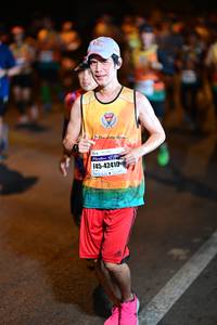 BIB: 1219, 42410
                            <button type="button" onclick="openModal(7528596)" class="btn btn-primary btn-sm float-right btn-popup" data-toggle="modal" data-target=".modal-high-quality">
                        <i class="fas fa-shopping-cart"></i> Add to Cart
                    </button>
                                            <button type="button" onclick="isThisMe(7528596, true)" class="btn btn-success btn-sm float-right btn-popup btn-isme hidden" data-toggle="tooltip" data-placement="bottom" title="นี่คือรูปของคุณใช่ไหม คลิกที่นี่เพื่อเอาเข้าอัลบั้ม">
                        <i class="fas fa-plus"></i> Add to album
                    </button>
                    <button type="button" onclick="isThisMe(7528596, false)" class="btn btn-warning btn-sm float-right btn-popup btn-isnotme hidden">
                        <i class="fas fa-ban"></i> Remove from album
                    </button>