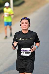 BIB: 1219, 40399
                            <button type="button" onclick="openModal(8554759)" class="btn btn-primary btn-sm float-right btn-popup" data-toggle="modal" data-target=".modal-high-quality">
                        <i class="fas fa-shopping-cart"></i> Add to Cart
                    </button>
                                            <button type="button" onclick="isThisMe(8554759, true)" class="btn btn-success btn-sm float-right btn-popup btn-isme hidden" data-toggle="tooltip" data-placement="bottom" title="นี่คือรูปของคุณใช่ไหม คลิกที่นี่เพื่อเอาเข้าอัลบั้ม">
                        <i class="fas fa-plus"></i> Add to album
                    </button>
                    <button type="button" onclick="isThisMe(8554759, false)" class="btn btn-warning btn-sm float-right btn-popup btn-isnotme hidden">
                        <i class="fas fa-ban"></i> Remove from album
                    </button>