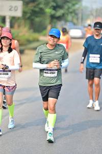BIB: 47931, 47498
                            <button type="button" onclick="openModal(8590446)" class="btn btn-primary btn-sm float-right btn-popup" data-toggle="modal" data-target=".modal-high-quality">
                        <i class="fas fa-shopping-cart"></i> Add to Cart
                    </button>
                                            <button type="button" onclick="isThisMe(8590446, true)" class="btn btn-success btn-sm float-right btn-popup btn-isme hidden" data-toggle="tooltip" data-placement="bottom" title="นี่คือรูปของคุณใช่ไหม คลิกที่นี่เพื่อเอาเข้าอัลบั้ม">
                        <i class="fas fa-plus"></i> Add to album
                    </button>
                    <button type="button" onclick="isThisMe(8590446, false)" class="btn btn-warning btn-sm float-right btn-popup btn-isnotme hidden">
                        <i class="fas fa-ban"></i> Remove from album
                    </button>